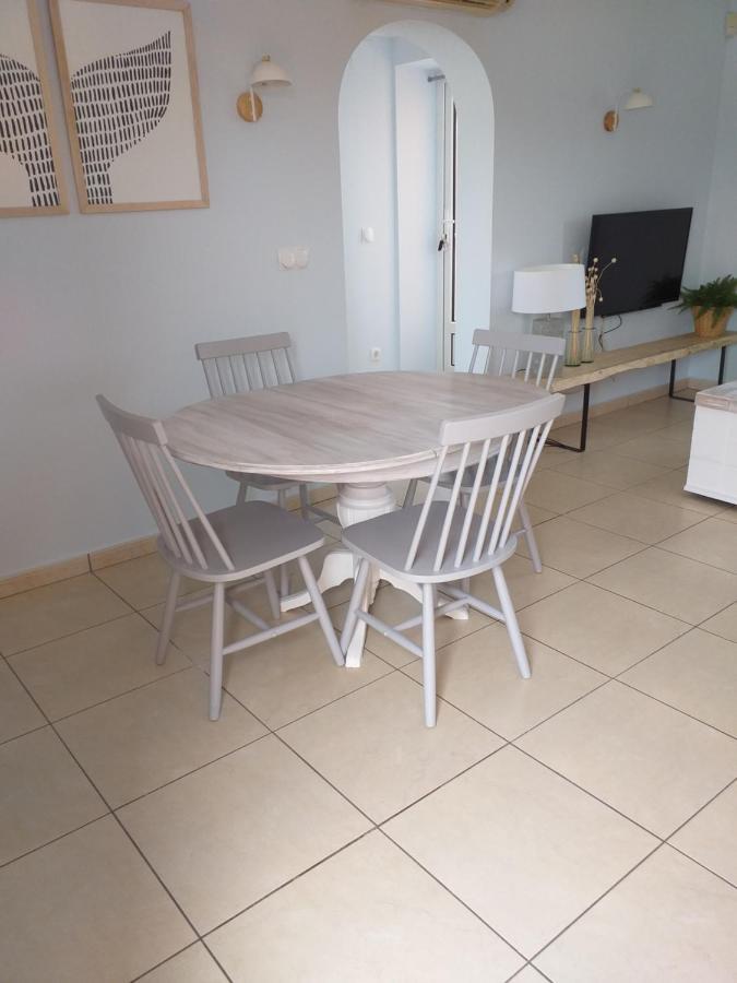 Oliva Nova Flat In Front Of Met Apartment Bagian luar foto